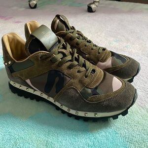VALENTINO ROCKSTUD SNEAKER 41